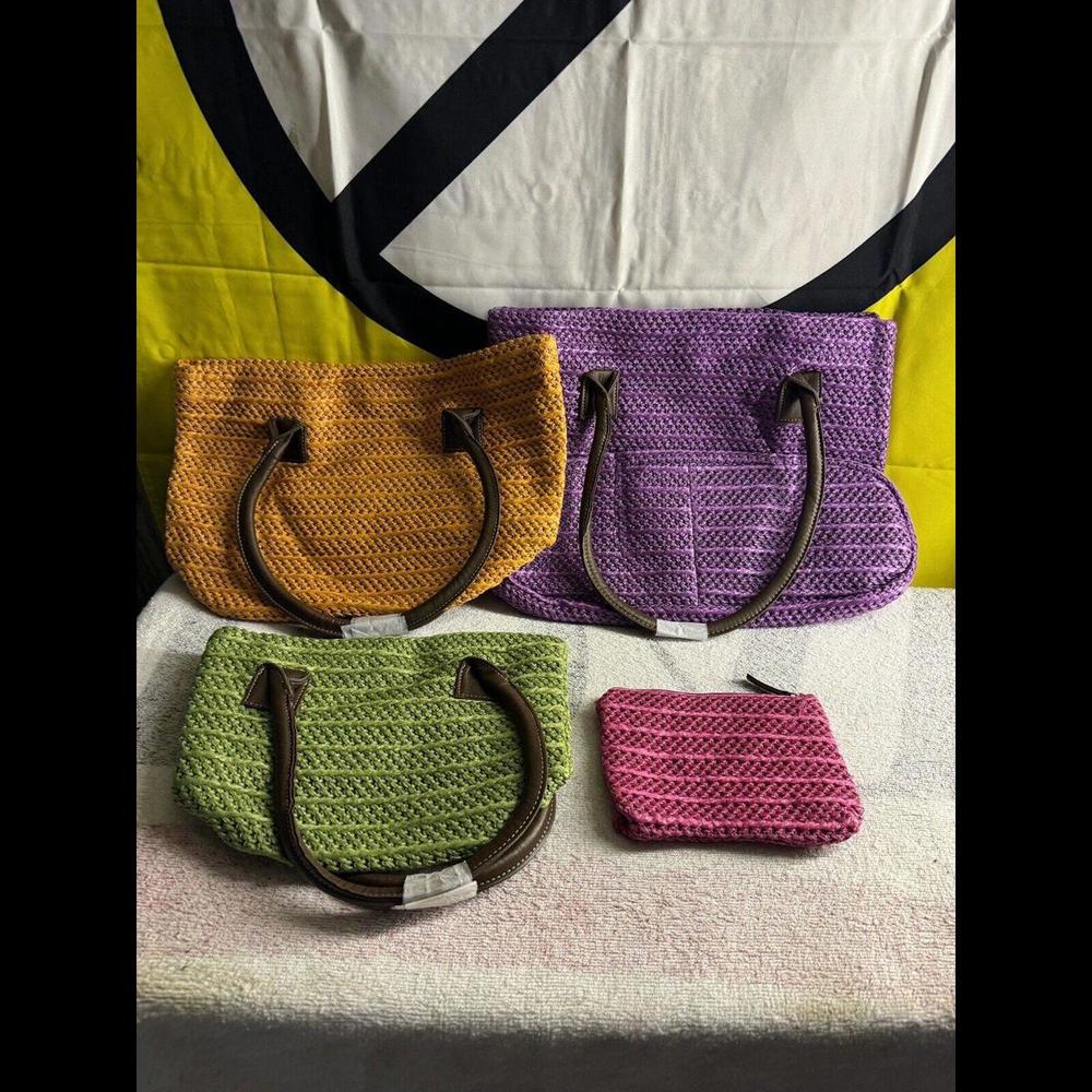 Avon Set Of 3 Fabric Tote Bags W/ Pouch